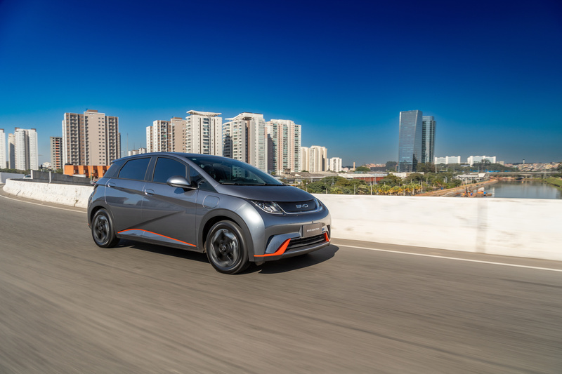Parceria da BYD, Santander e 99 oferece descontos na compra do Dolphin