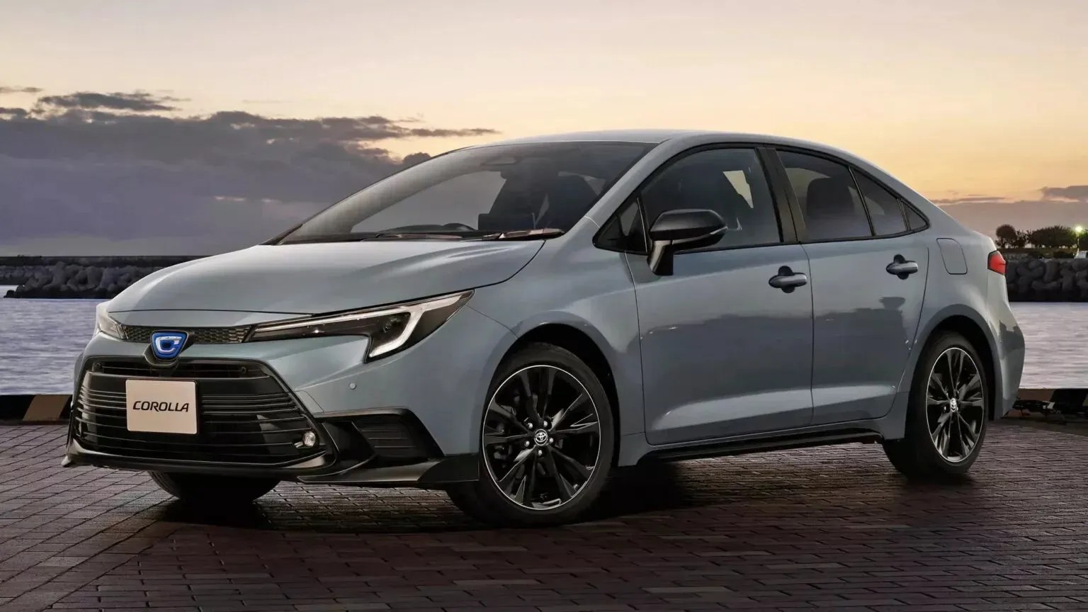 Toyota Corolla 2024 é lançado no Japão com nova versão esportiva