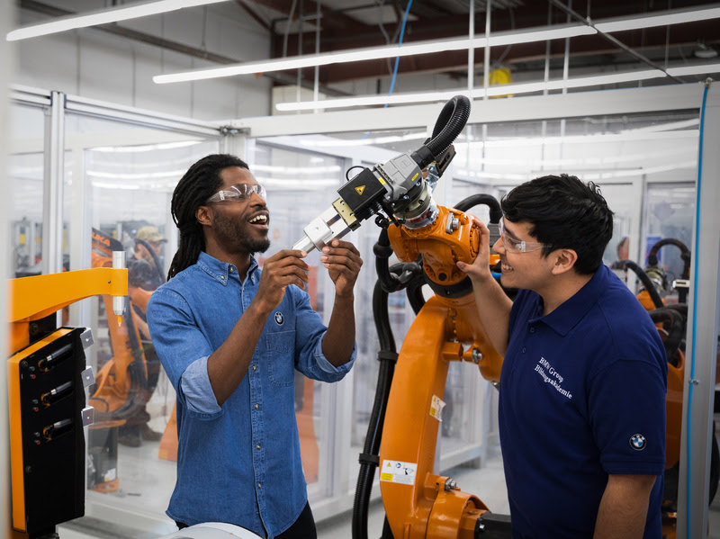 BMW abre inscrição para o programa Jovem Aprendiz