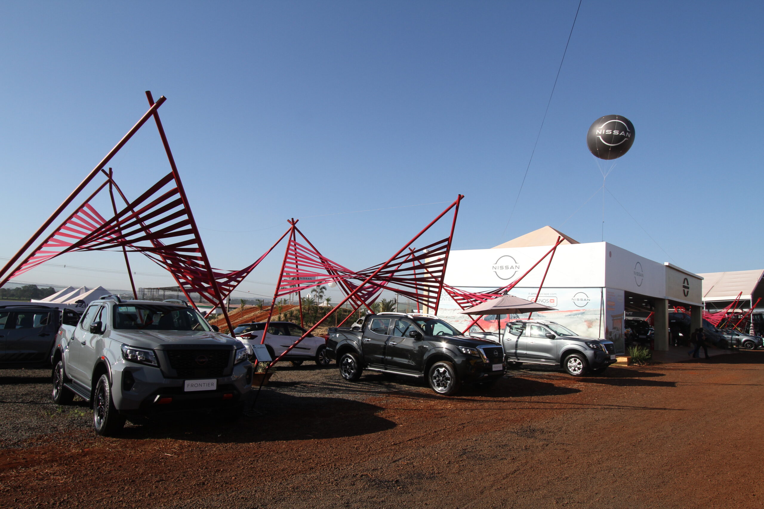 Nissan aproveita Agrishow para sustentar embalo de vendas da Frontier