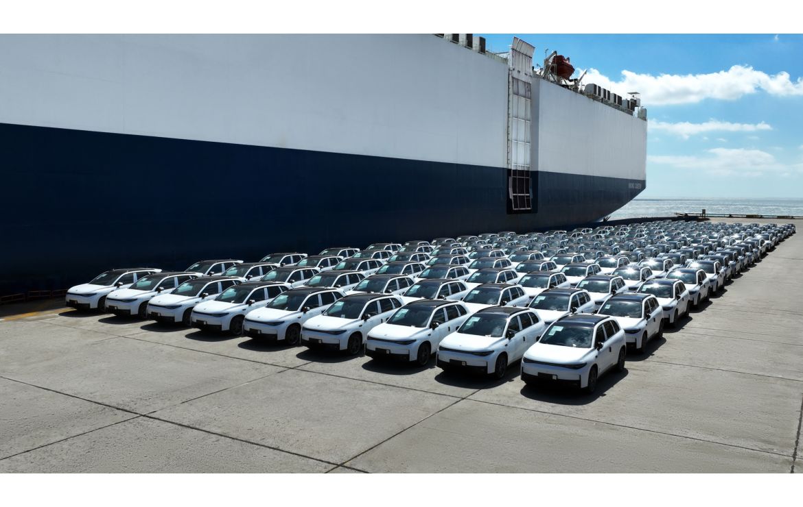 Primeiro lote dos elétricos Leapmotor desembarca na Europa