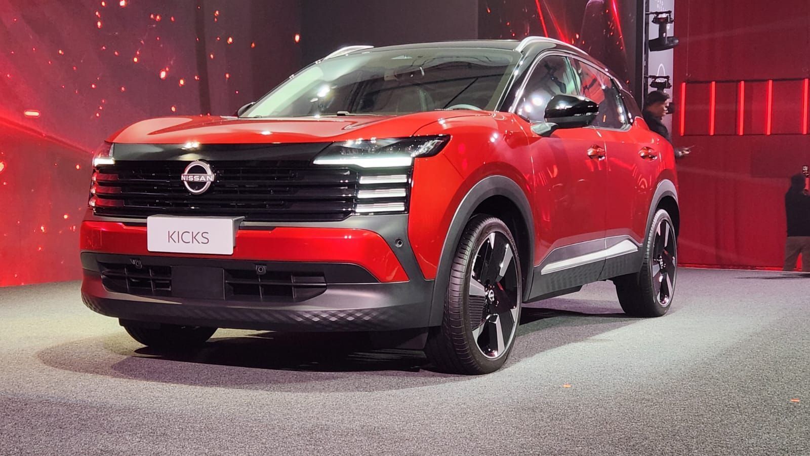 Nissan revela Kicks 2026 com novo visual, mais tecnologia e motor turbo