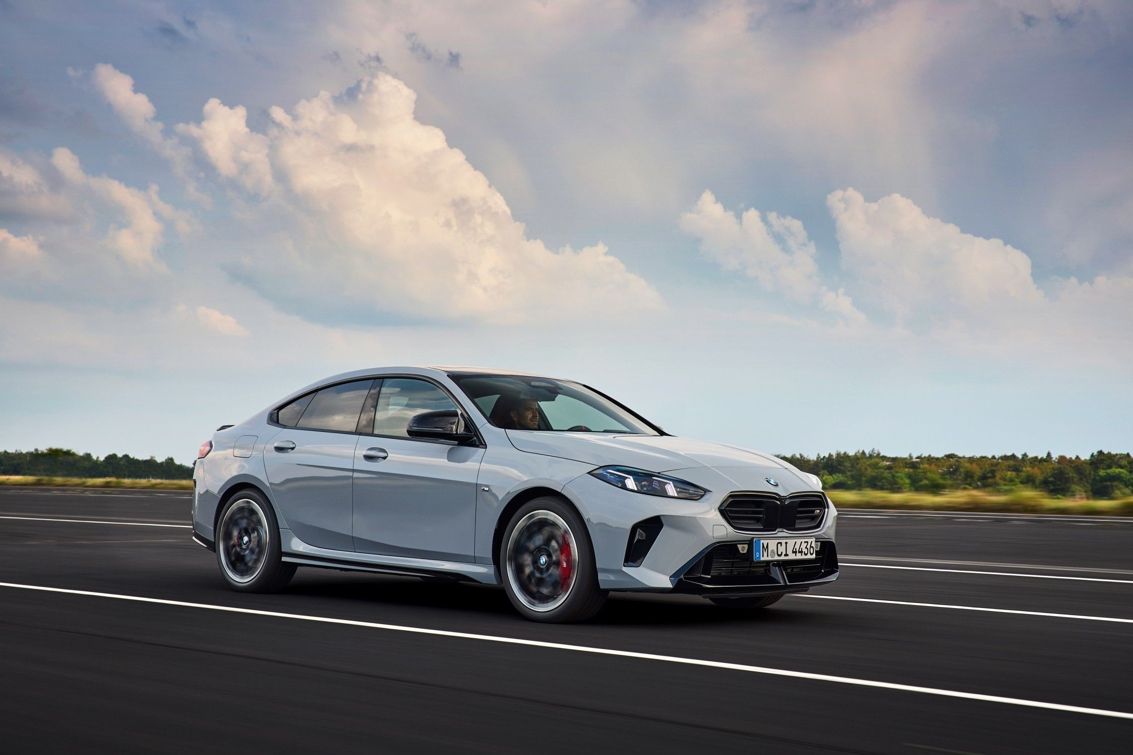 Novo BMW Série 2 Gran Coupé chega ao Brasil mais rápido e luxuoso; veja
