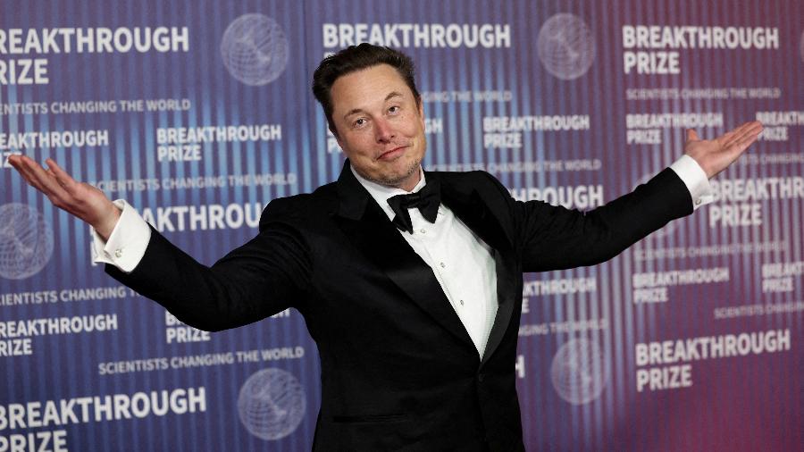 Aventura política de Elon Musk causa prejuízo de R$ 70 Bilhões nas ações da Tesla