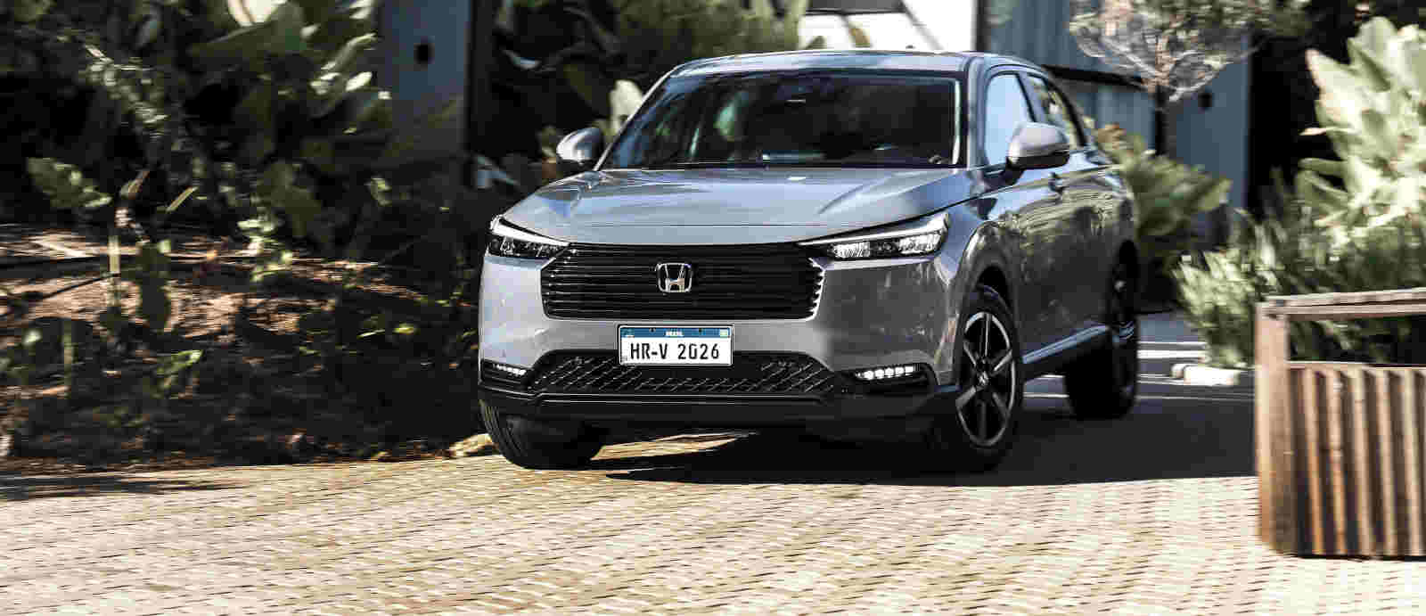 Honda HR-V 2026 evolui, mas deixa um gostinho de “quero mais”
