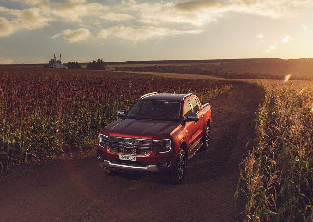Tá chegando? Ford Ranger híbrida feita na Argentina pode vir para o Brasil