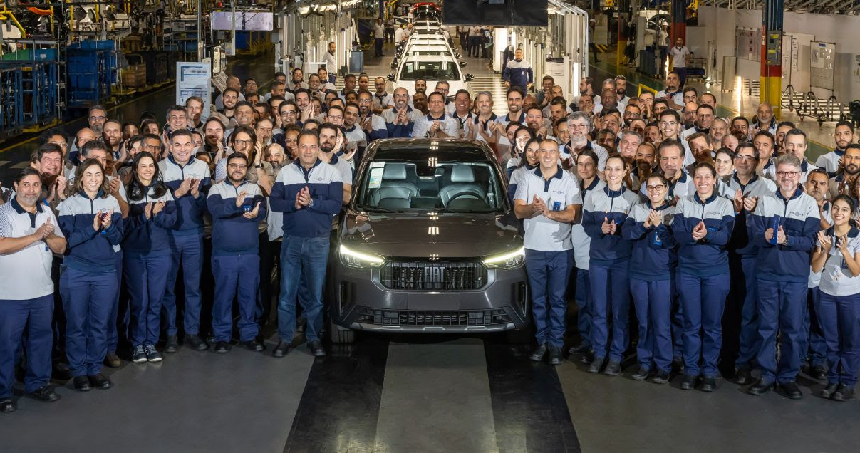 Filosa vem ao Brasil para iniciar celebração de 50 anos da Fiat Betim