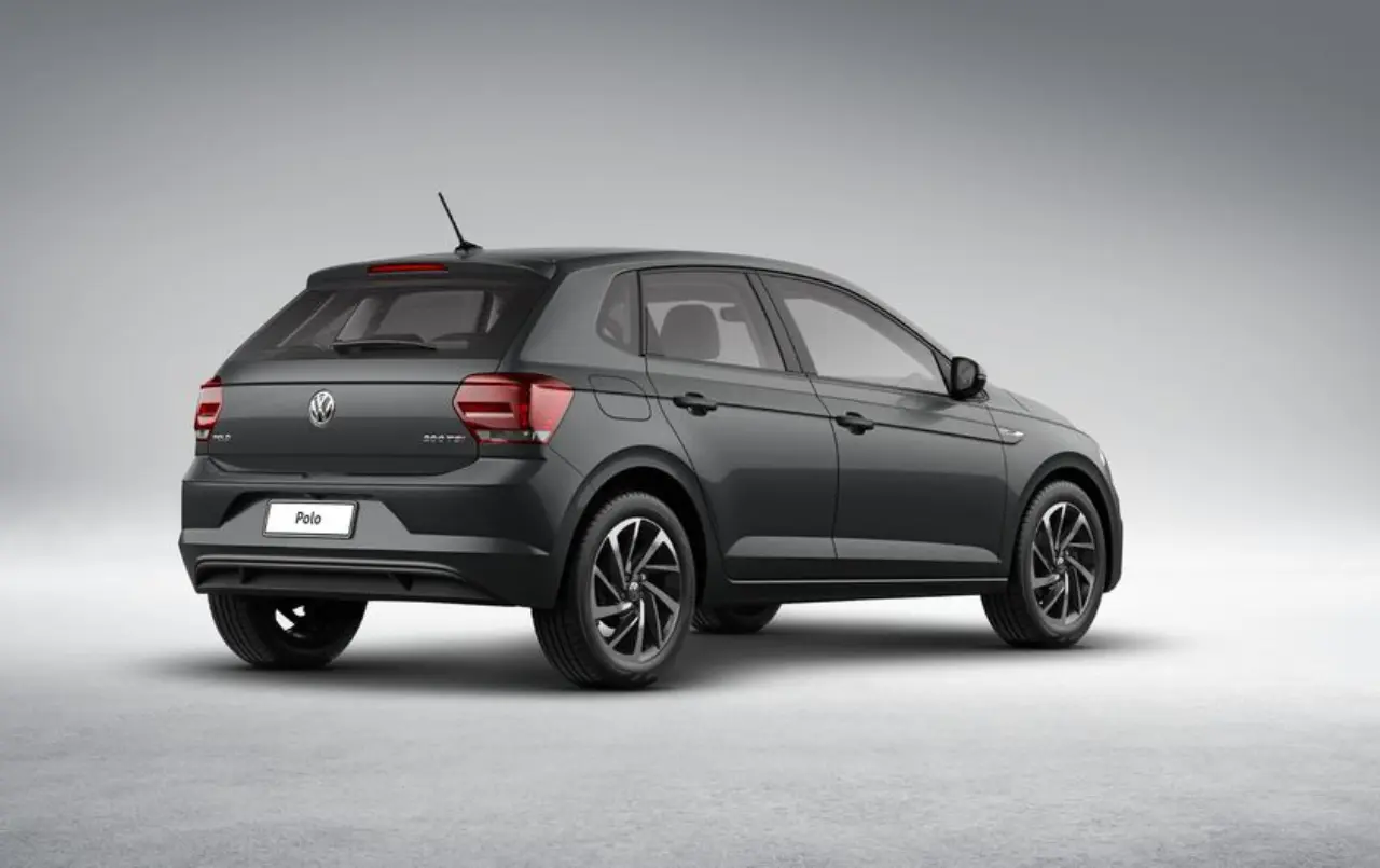 VW Polo lidera os carros mais vendidos por vendas diretas em julho; confira a lista