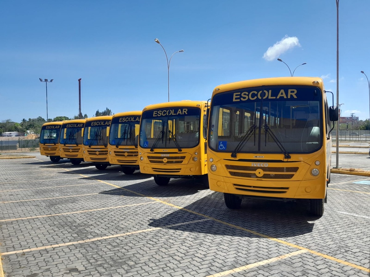 Emplacamentos de ônibus seguem aquecidos