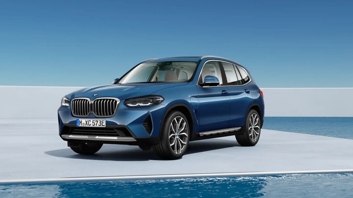 Novo BMW X3 2026 chega ao Brasil com ‘versão de entrada’ por R$ 515 mil