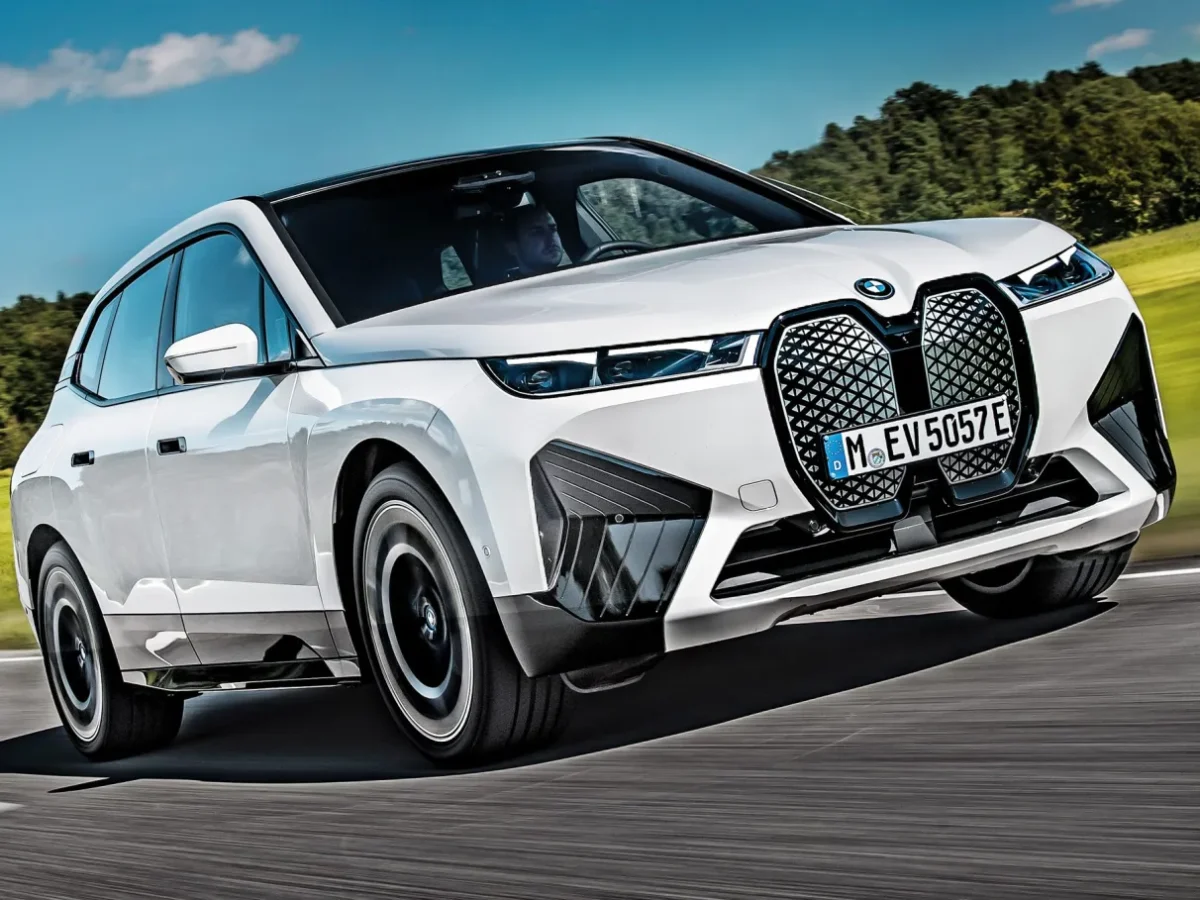 BMW admite erro? Marca promete fim do exagero e volta da elegância nos carros