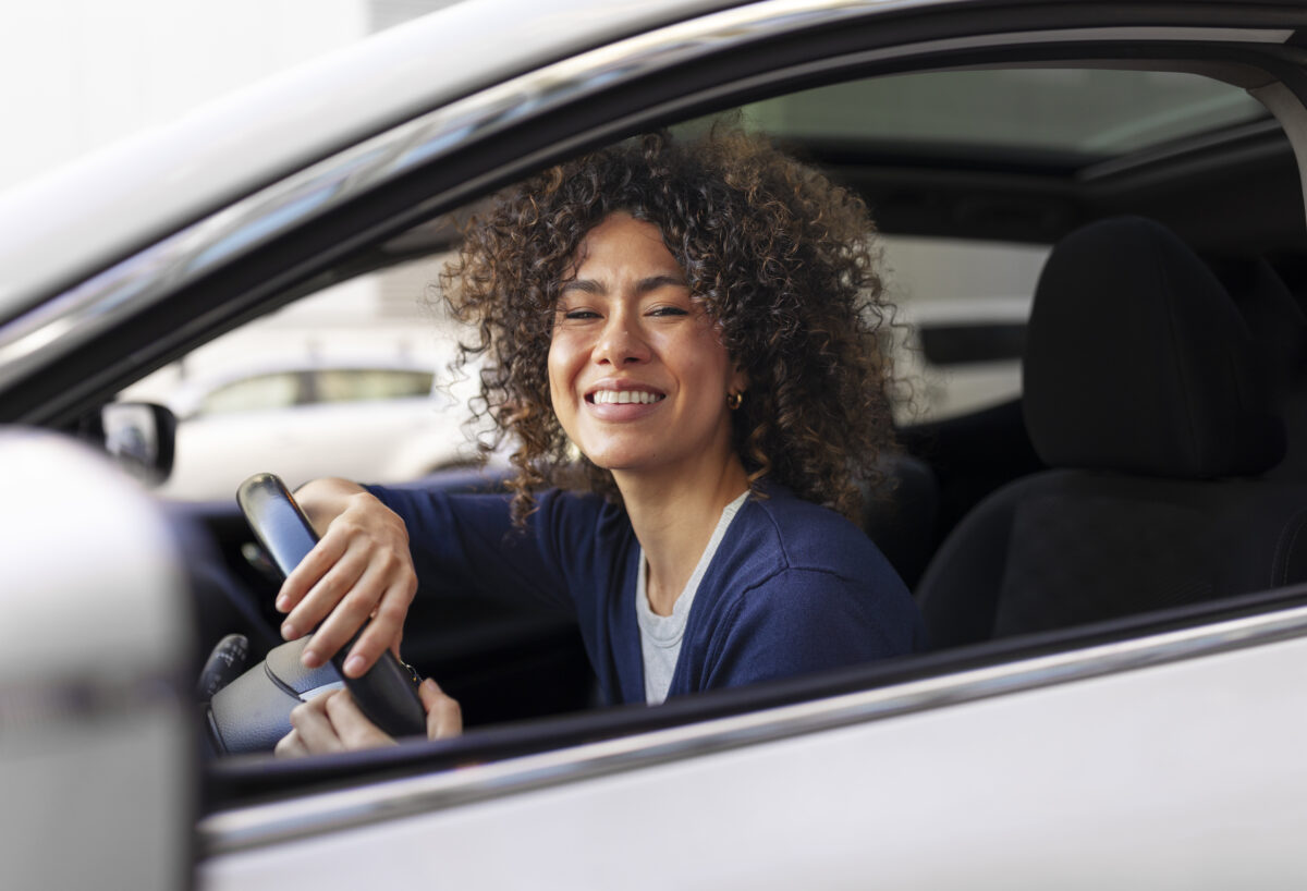 Levar 4 passageiros, ligar o ar e muito mais: 5 regras da Uber que muita gente desconhece