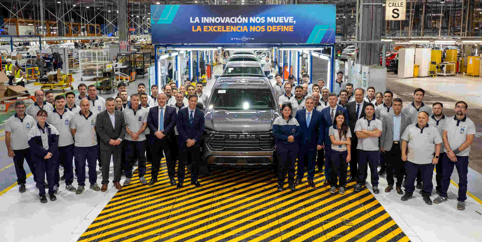 Ram Dakota Warlock começa a ser produzida na Argentina e chega ao Brasil no início de 2026