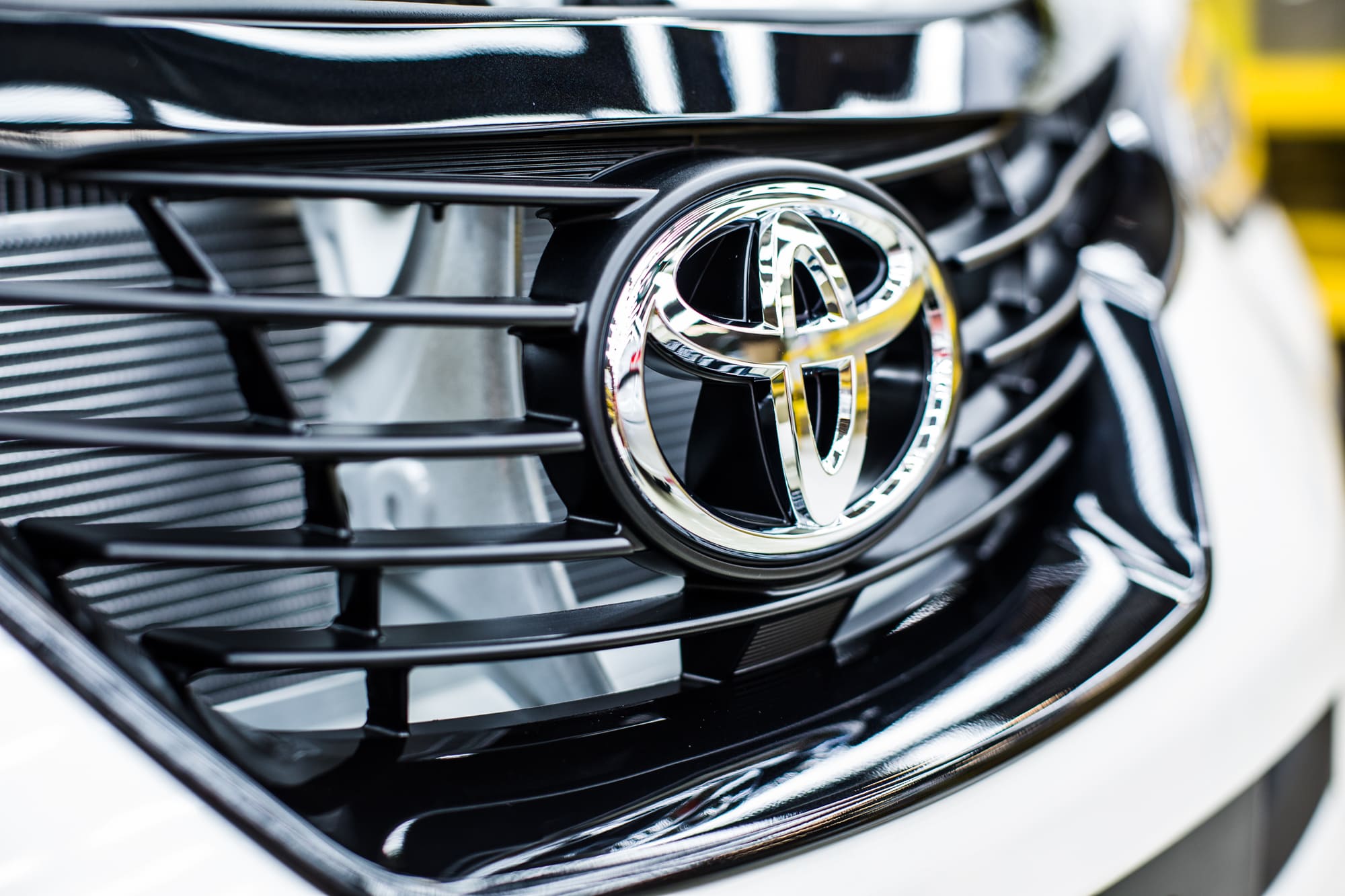 Com motores importados, Toyota retoma produção em 3 de novembro