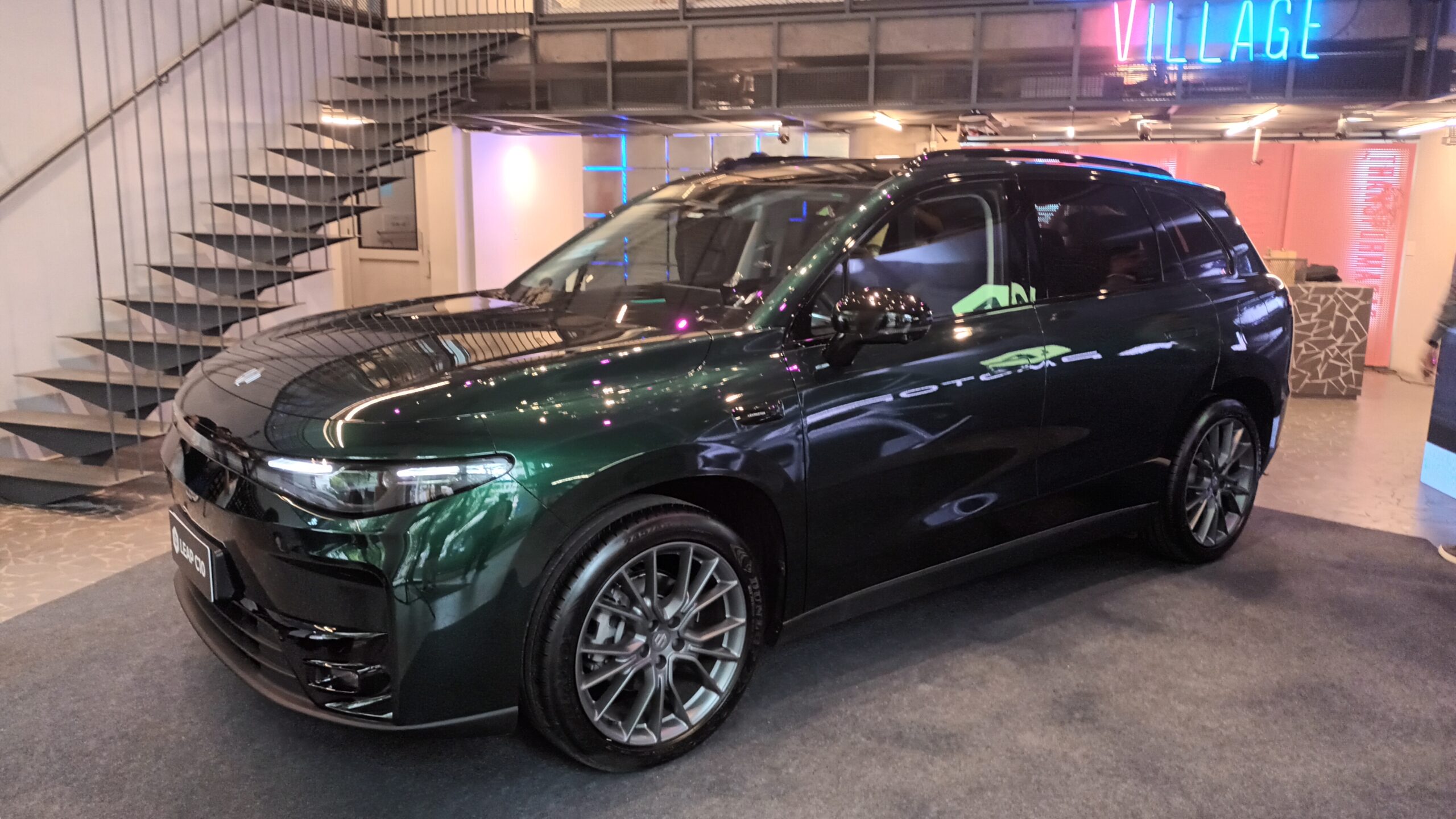 Leapmotor C10 chega em novembro em 36 concessionárias