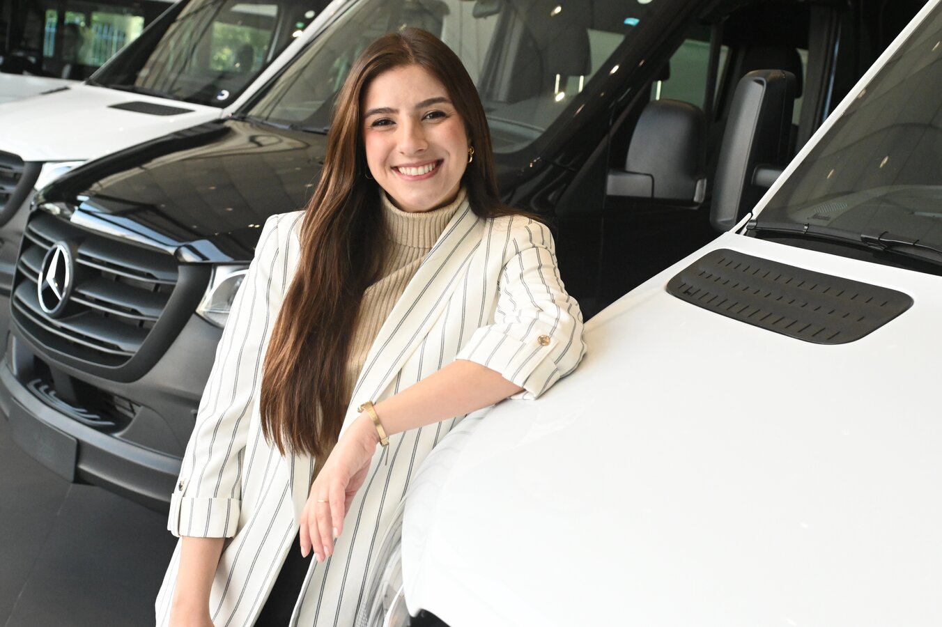 Bruna Almeida passa a responder por Comunicação de automóveis na Mercedes-Benz