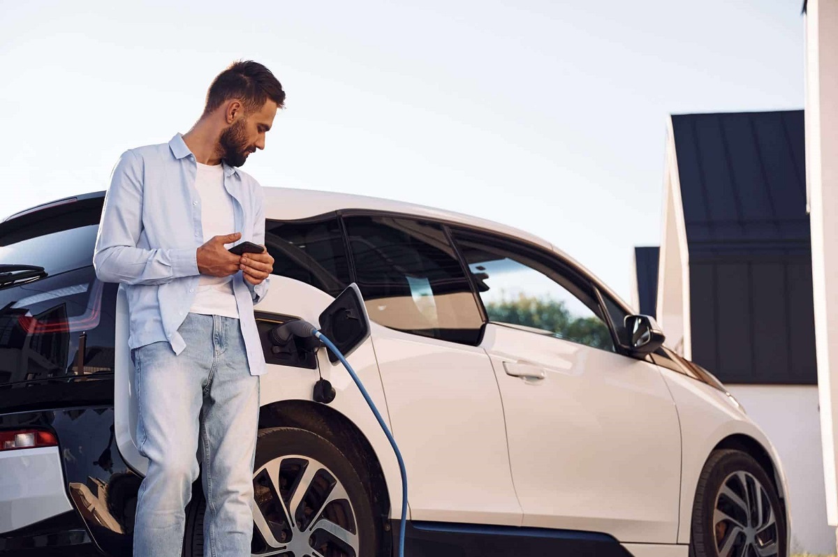 A ‘arma secreta’ das lojas: basta 1 test drive para viciar e querer um carro elétrico